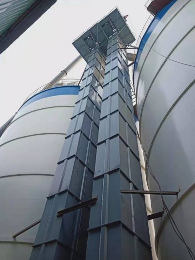時產(chǎn)100噸粉煤灰斗式提升機(jī)